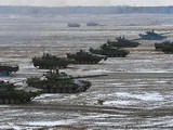 Nga và Belarus bắt đầu tập trận quân sự 10 ngày gần biên giới Ukraine (Ảnh: Deutsche Welle).