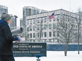 Đại sứ quán Mỹ ở Kiev bắt đầu triệt thoái nhân viên không cấp thiết về nước (Ảnh: Đông Phương).