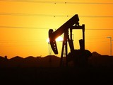 Covid-19 và giá dầu: Ngành dầu khí trúng ‘bão kép’. (Nguồn: Getty Images)