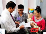 Đã có 8.705 trẻ em tại Đà Nẵng được trao giấy khai sinh, thẻ bảo hiểm y tế, hộ khẩu tại gia đình.
