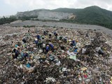 Bãi rác Khánh Sơn (Đà Nẵng) đang quá tải