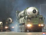 Tên lửa đạn đạo liên lục địa của Triều Tiên trong mộtcuộc diễu hành (Ảnh: SMCP)
