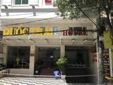 Khách sạn nằm ở số 90 đường số 7, KDC Trung Sơn, xã Bình Hưng, huyện Bình Chánh, TPHCM vẫn đang được phong tỏa. Ảnh: Anh Tú