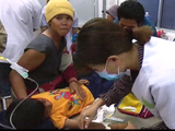 Tại Lâm Đồng, hơn 130 người nhập viện cấp cứu sau khi ăn cưới, trong đó có nhiều trẻ em