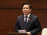 Bộ trưởng Bộ Giao thông Vận tải, Nguyễn Văn Thể trả lời chất vấn của đại biểu Quốc hội.