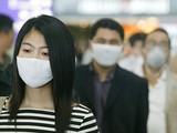 Số ca nhiễm bệnh viêm phổi cấp không rõ nguyên nhân được phát hiện ở Vũ Hán tăng nhanh trong khi vẫn không tìm ra mầm bệnh khiến dân chúng càng thêm hoang mang. (Ảnh: Getty)