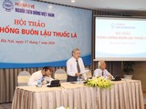 Ông Nguyễn Mạnh Hùng – Chủ tịch Hội Bảo vệ người tiêu dùng - phát biểu tại hội thảo (Ảnh: Mai Trinh)
