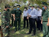 Bộ trưởng Nguyễn Thanh Long đi kiểm tra công tác phòng, chống COVID-19 tại Kiên Giang (Ảnh - BYT)