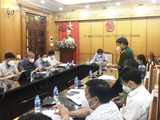 UBND tỉnh Bắc Giang họp với Bộ phận thường trực đặc biệt Bộ Y tế (Ảnh - Hoàng Dương)