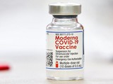 Vaccine phòng COVID-19 của Moderna (Ảnh - WSJ)