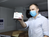 Hơn 800.000 liều vaccine COVID-19 AstraZeneca do Đức hỗ trợ về đến Hà Nội (Ảnh - WHO)