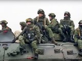 Lực lượng gìn giữ hòa bình của CSTO vào Kazakhstan giúp ổn định tình hình (Ảnh: AP).