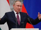 Tổng thống Nga Putin cáo buộc Mỹ muốn đẩy Nga vào chiến tranh và sử dụng khủng hoảng Ukraine để kiềm chế Nga (Ảnh: Deutsche Welle).