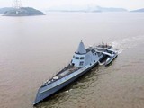 Chiếc tàu không người lái đầu tiên của Trung Quốc được chạy thử nghiệm trên biển hôm 7/6 (Ảnh: Stnn).
