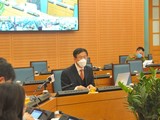 GS. Ngô Quý Châu - Quyền Chủ tịch Hội đồng quản lý Bệnh viện Bạch Mai - tại cuộc họp sáng 30/3 (ảnh: VH)