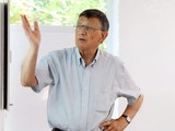 Các nghiên cứu, phản biện chính sách của Giáo sư David Dapice thường xuyên được các nhà lãnh đạo Việt Nam tham khảo (Ảnh: Đại học Fulbright)
