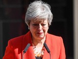 Thủ tướng Anh Theresa May tuyên bố từ chức vào chiều 24/5 (Ảnh: CNN)