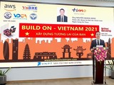 Ông Nguyễn Quang Minh - Giám đốc Quan hệ Đối tác Chiến lược của Ngân hàng số Timo - phát biểu tại lễ khai mạc cuộc thi.