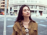 Hoa hậu Tiểu Vy đầy mạnh mẽ, cá tính với thời trang street style