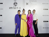 Thanh Hằng - Hà Hồ sóng đôi xuất hiện tại Triển lãm Nguyễn Công Trí