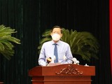 Ông Phan Văn Mãi phát biểu sau khi nhậm chức. Ảnh- Long Hồ