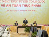 Thủ tướng Nguyễn Xuân Phúc chỉ trì hội nghị trực tuyến toàn quốc về ATTP sáng 11/1 (Ảnh: Chinhphu.vn).