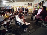 Đúng thời điểm diễn ra vụ khủng bố 11/9, Tổng thống Mỹ thời bấy giờ đang tham dự một buổi đọc sách tại trường Tiểu học ở Sarasota, Florida.