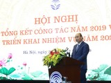 Thủ tướng Nguyễn Xuân Phúc phát biểu tại hội nghị Tổng kết Bộ TT&TT. Ảnh: Minh Sơn