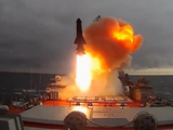 Nga phóng thử nghiệm tên lửa trên tàu (Ảnh: Internet)