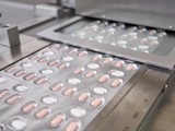 Thuốc điều trị COVID-19 dạng viên của Pfizer được cấp phép sử dụng khẩn cấp (Ảnh: EPA)