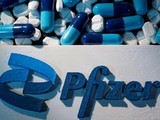 Thuốc trị Covid-19 của Pfizer có hiệu quả chống lại Omicron (Ảnh: Reuters).