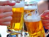 Hà Nội đóng cửa bia hơi để phòng COVID-19 (Ảnh minh hoạ)