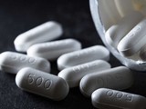 Cứu sống 6 bệnh nhân ngộ độc paracetamol, tính mạng nguy kịch. Ảnh: Internet