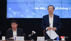 Thứ trưởng Bộ Giáo dục và Đào tạo Phạm Ngọc Thưởng trao đổi với báo chí về phương án thi tốt nghiệp THPT từ năm 2025.