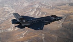 Mẫu phi cơ chiến đấu thế hệ thứ 5 F-35 do Lockheed Martin chế tạo (Ảnh: National Interest)