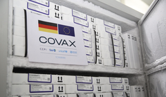 Lô vaccine COVID-19 được hỗ trợ qua cơ chế COVAX về đến Việt Nam (Ảnh - UNICEF)