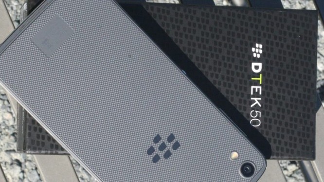 Điện thoại BlackBerry DTEK50 chạy Android ra mắt