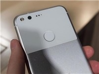 Camera trên nhiều smartphone Google Pixel bị lóe sáng