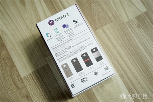 Moto Z cùng loạt phụ kiện Moto Mods lên kệ