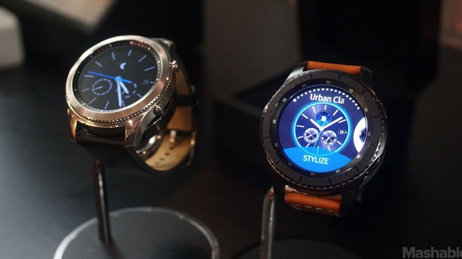 Đồng hồ thông minh Gear S3 giá 7,99 triệu đồng