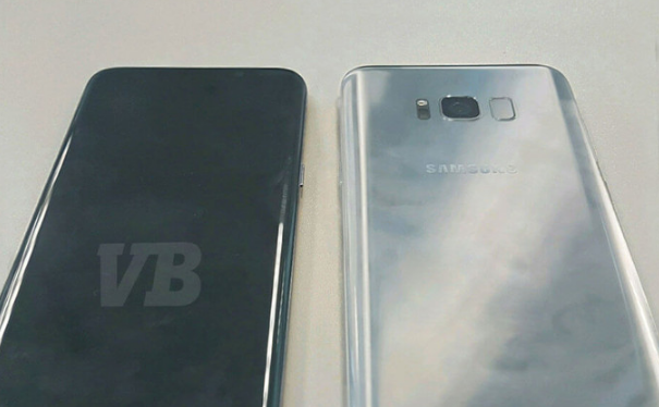 Hình ảnh mẫu smartphone Galaxy S8 từng được @EveLeaks chia sẻ.