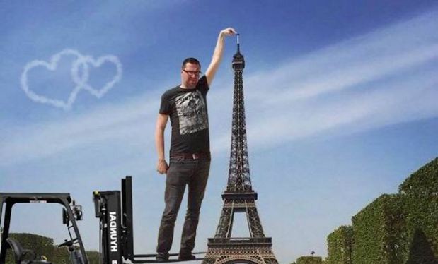  “Chết cười” với ảnh chế cùng tháp Eiffel của cư dân mạng