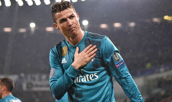 Ronaldo đã ghi một bàn thắng cực đẹp trong trận Real Madrid gặp Juventus