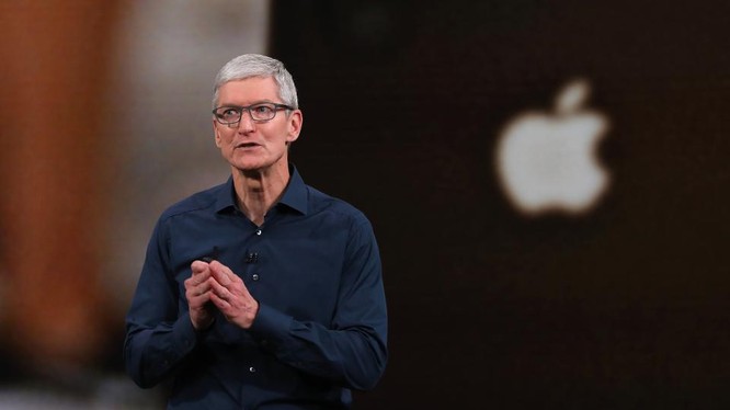 CEO Tim Cook trong buổi ra mắt sản phẩm mới của Apple, ảnh chụp ngày 12/9/2018. Ảnh: Forbes
