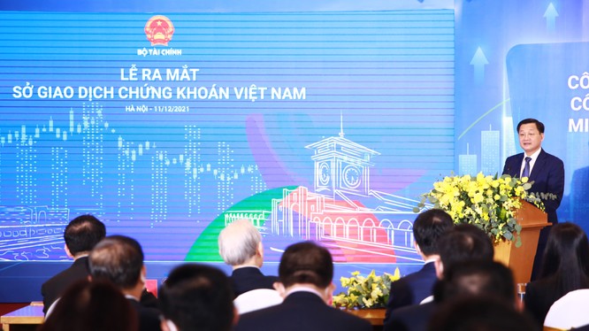 Phó Thủ tướng Lê Minh Khái phát biểu tại lễ ra mắt Sở Giao dịch chứng khoán Việt Nam