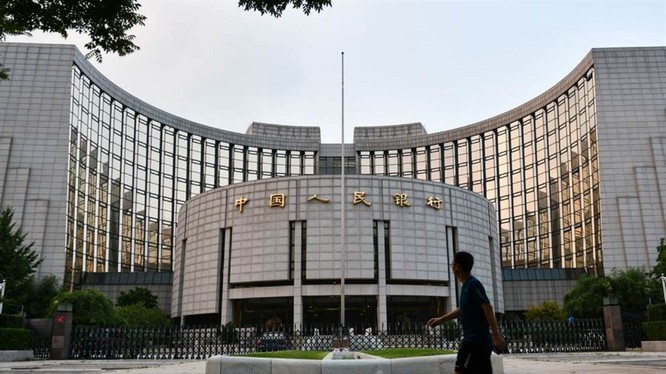 PBOC đã quyết định hạ tỷ lệ dự trữ bắt buộc để kích thích kinh tế. (Ảnh: Sina)