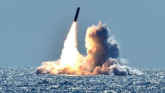 Việc Mỹ phóng thử 4 tên lửa Trident II D5 từ tàu ngầm vào các ngày 4 và 6 tháng 9 được cho là nhằm gây sức ép với Nga. Ảnh: Toutiao