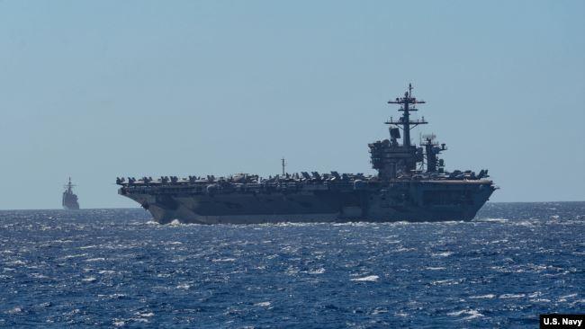 Tàu USS Theodore Roosevelt trên Biển Đông hồi tháng 2/2020 (Ảnh: USNavy).