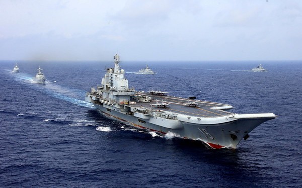 Cụm tác chiến tàu sân bay Liêu Ninh được coi là lực lượng quan trọng trong việc đánh chiếm Đài Loan (Ảnh: Reuters).