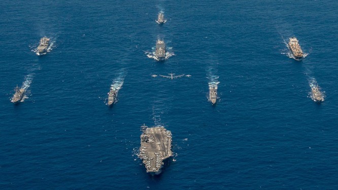 Hạm đội Thái Bình Dương Mỹ tiến hành diễn tập lớn tại Guam và quần đảo Marina hôm 11/9 (Ảnh: Đa Chiều).